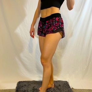 Hottie Hot Lululemon short set